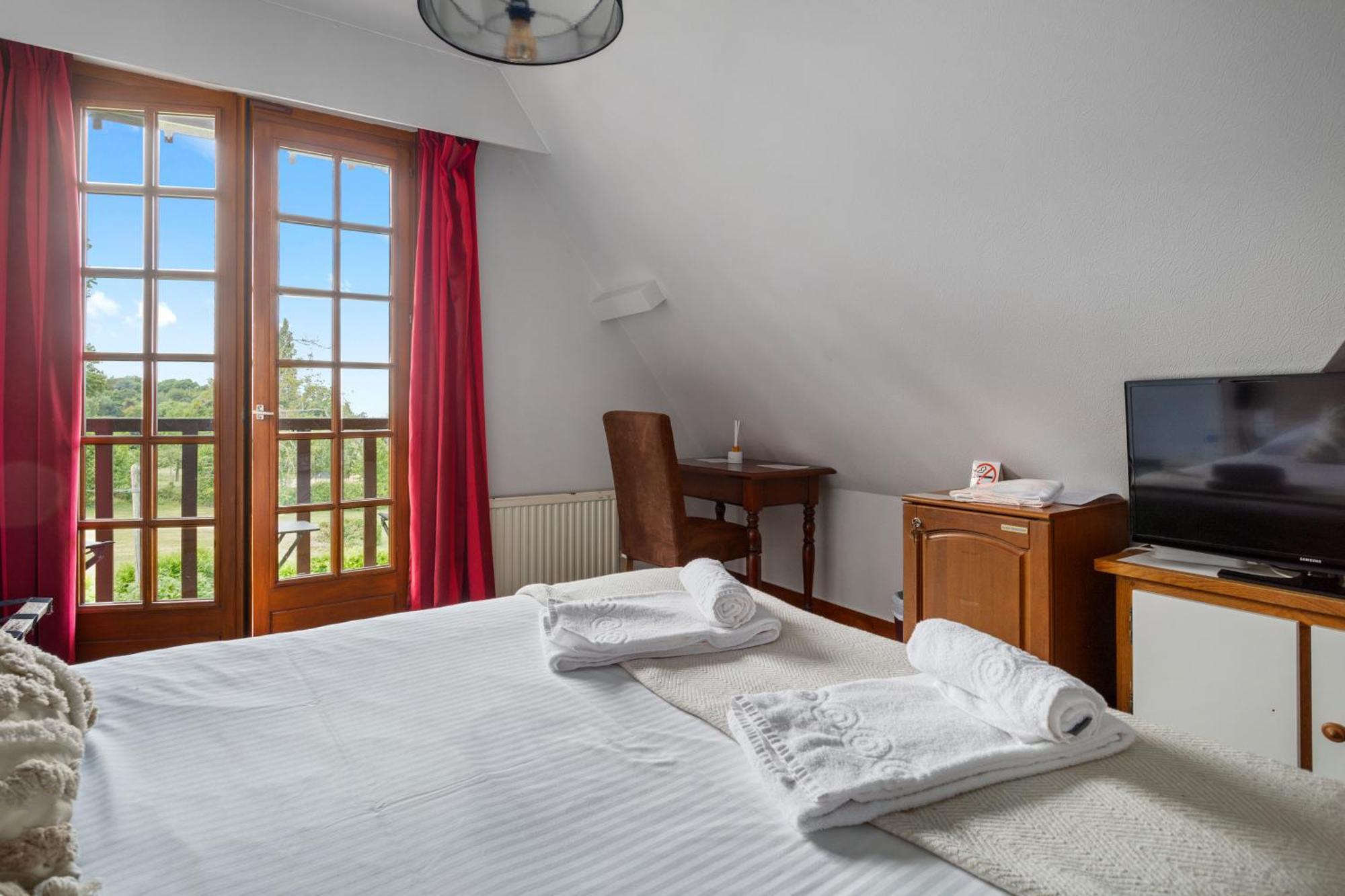 Hotel Le Romantica Pennedepie Buitenkant foto